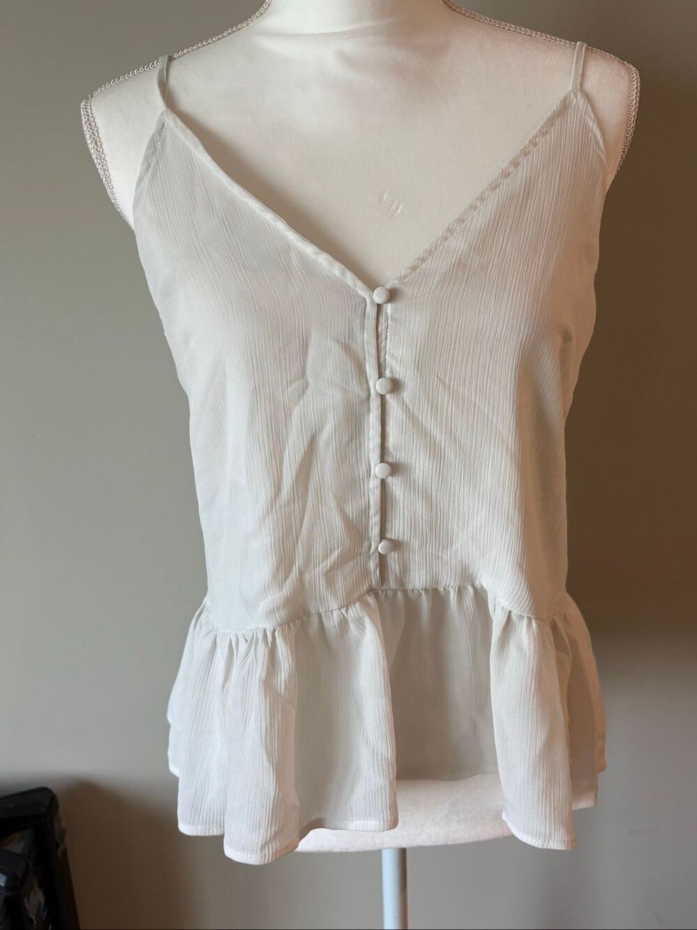 Wishlist apparel size medium top
